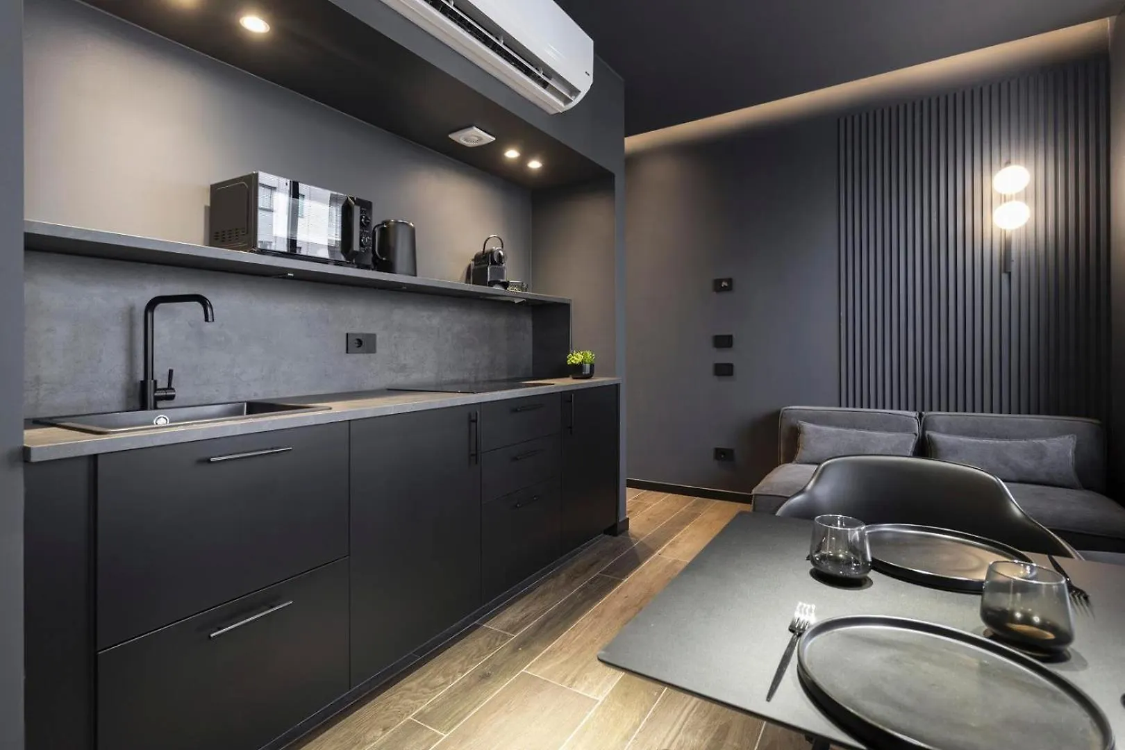 Lungolago Fd Apartments Como Italy